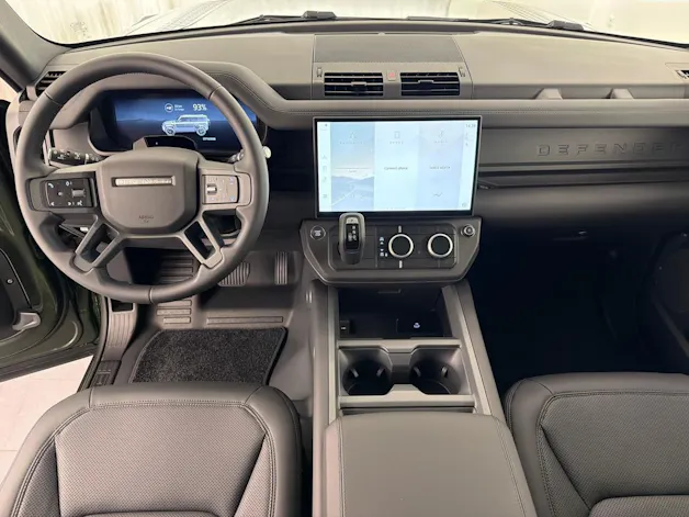 Land Rover Defender110 P300e X-D SE