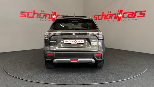 Suzuki S-Cross 1.5 Compact Top Hybrid