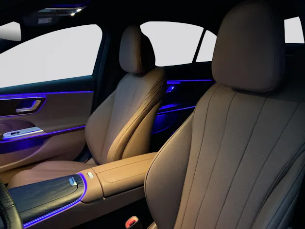 MERCEDES-BENZ E 200 4 Matic AMG Line Night Superscreen