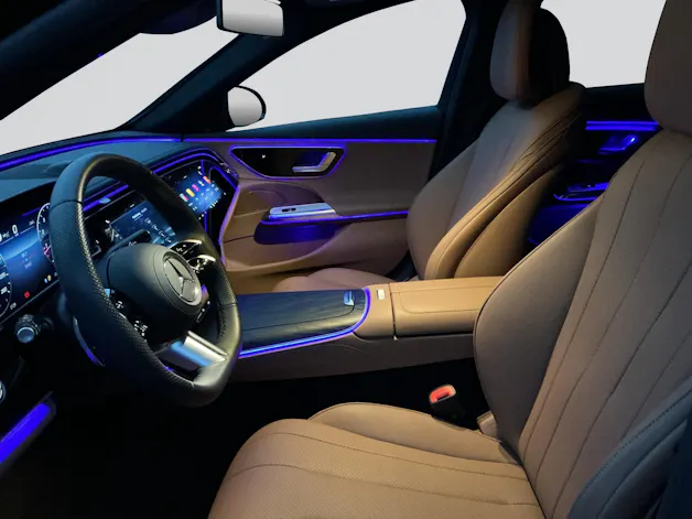 MERCEDES-BENZ E 200 4 Matic AMG Line Night Superscreen