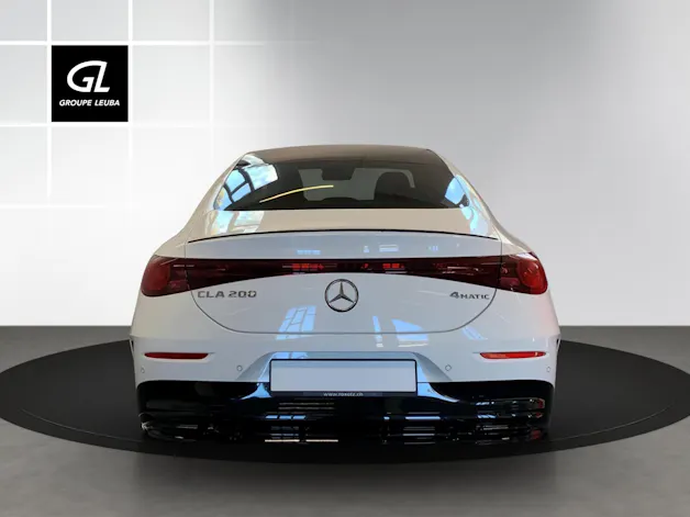 MERCEDES-BENZ CLA 200 8G-DCT