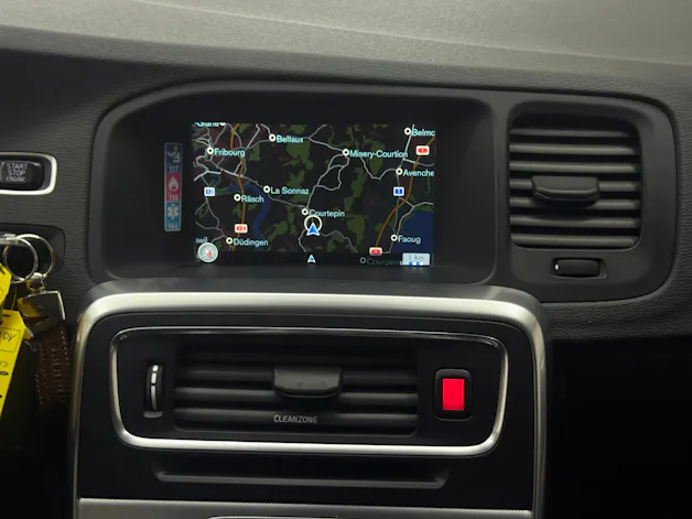 VOLVO V60 Cross Country T5 AWD Summum Geartronic