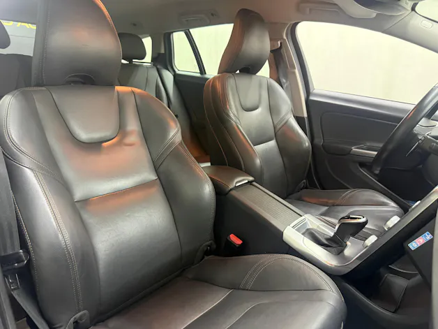 VOLVO V60 Cross Country T5 AWD Summum Geartronic