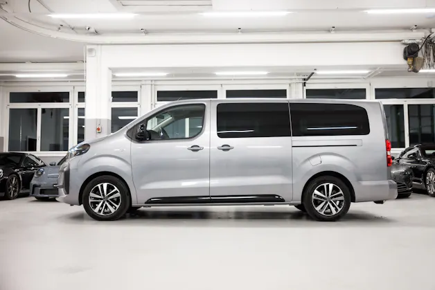 PEUGEOT Traveller Long 2.0 BlueHDi 180 EAT8 Active S/S