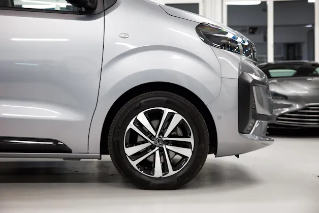 PEUGEOT Traveller Long 2.0 BlueHDi 180 EAT8 Active S/S