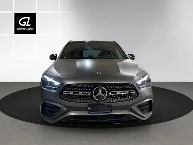 MERCEDES-BENZ GLA 250 4Matic 8G-DCT Swiss Star