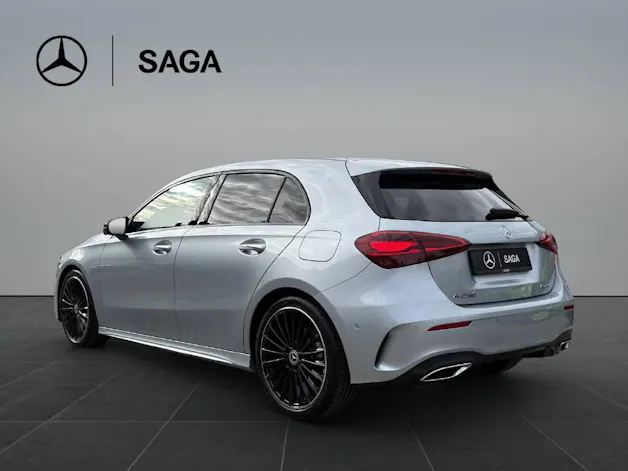 MERCEDES-BENZ A 250 AMG Line 4m