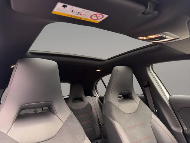 MERCEDES-BENZ A 250 AMG Line 4m