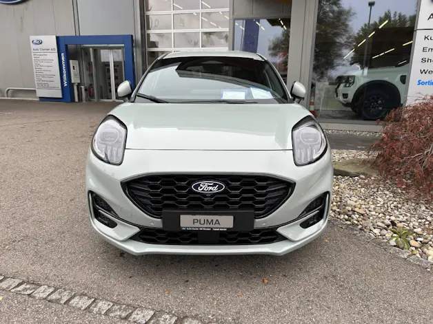 FORD Puma 1.0 EcoB Hybrid 155 ST-Line X **Shadow Edition**
