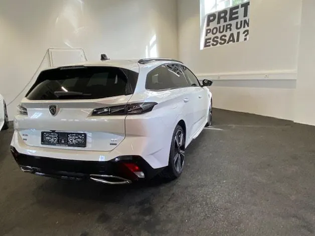 PEUGEOT 308 1.2 Pure Tech GT Pack EAT8