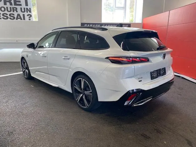 PEUGEOT 308 1.2 Pure Tech GT Pack EAT8