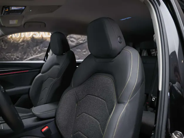 SKODA Kodiaq 1.5 TSI mHEV Selection *Facelift*Werksgarantie*7 Plätzer*