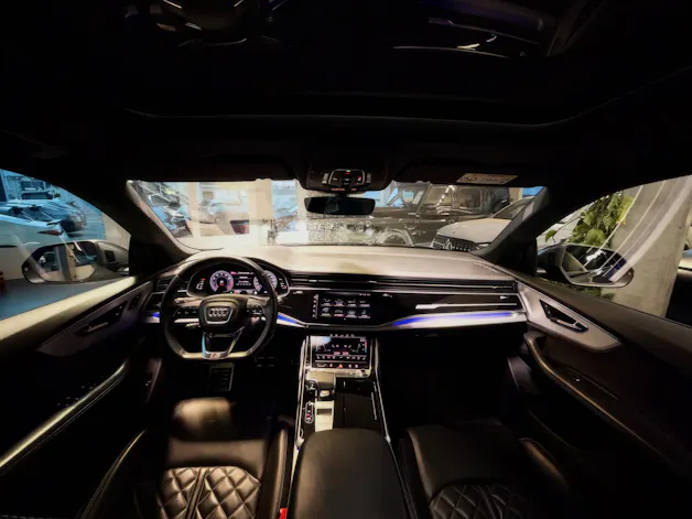 AUDI Q8 55 TFSI quattro tiptronic **ABT 408PS**