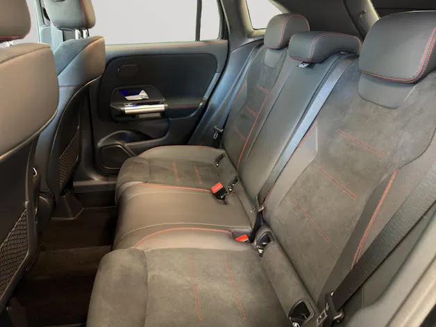 MERCEDES-BENZ GLA 220 4Matic 8G-DCT