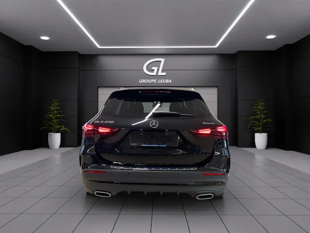 MERCEDES-BENZ GLA 220 4Matic 8G-DCT