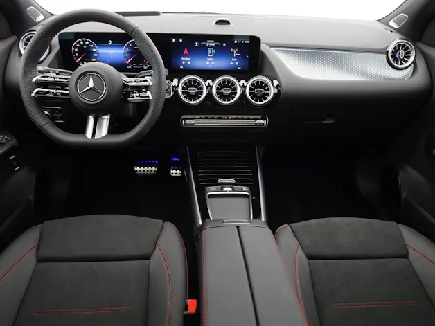 MERCEDES-BENZ GLA 250 4Matic 8G-DCT