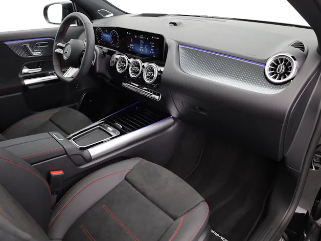 MERCEDES-BENZ GLA 250 4Matic 8G-DCT