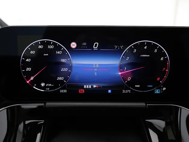MERCEDES-BENZ GLA 250 4Matic 8G-DCT