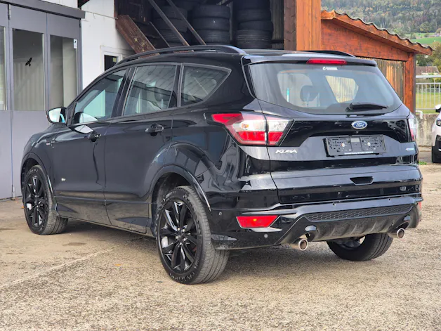 FORD Kuga 1.5 SCTi ST Line 4WD Automatic