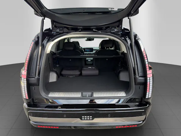 HYUNDAI Ioniq 9 110kWh Calli. 4WD