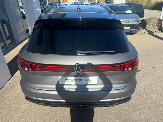 VW Touareg 3.0 TSI eHybrid R Tiptronic