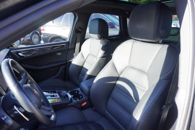 PORSCHE Macan S PDK