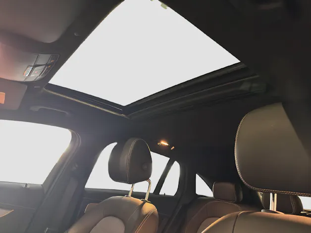 MERCEDES-BENZ EQC 400 4MATIC