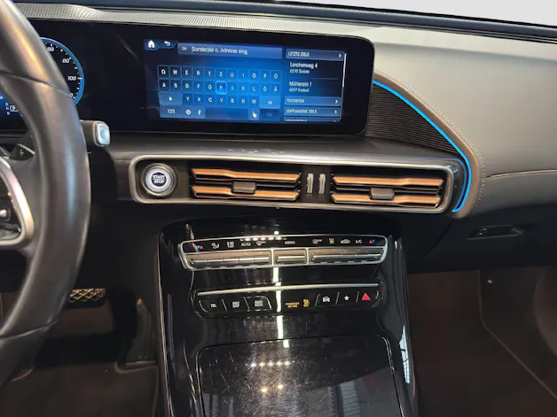 MERCEDES-BENZ EQC 400 4MATIC