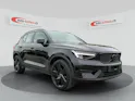 VOLVO XC40 B3 Benzin Mild Hybrid Plus Dark DCT