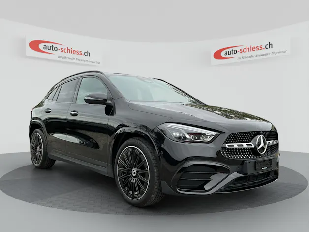 MERCEDES-BENZ GLA 200 AMG Line Night