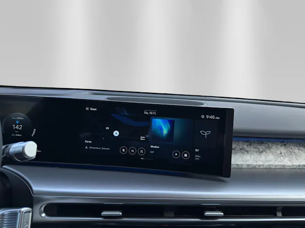 HYUNDAI Ioniq 9 110kWh Calli. 4WD