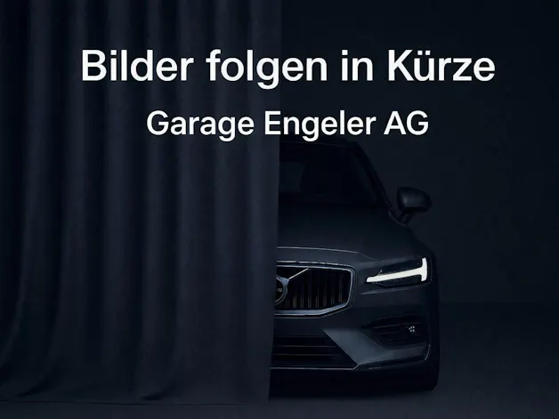 VOLVO XC40 2.0 B4 MH Plus Dark