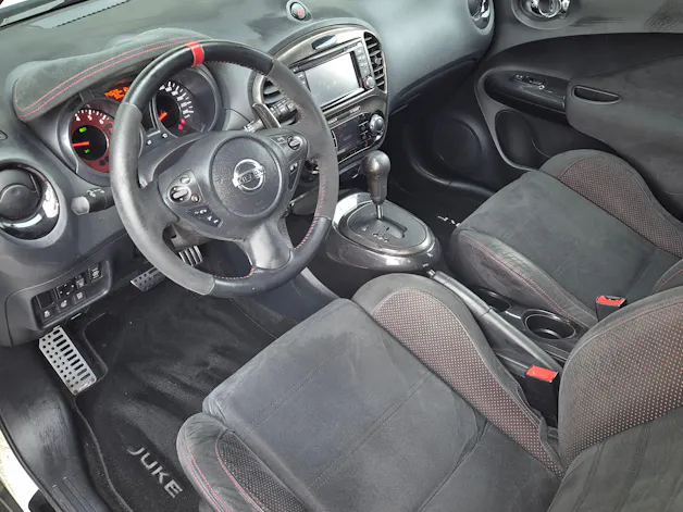 NISSAN Juke 1.6 DIG-T Nismo RS 4x4 Xtronic M-CVT