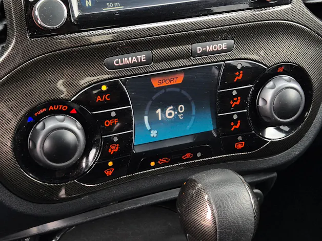 NISSAN Juke 1.6 DIG-T Nismo RS 4x4 Xtronic M-CVT