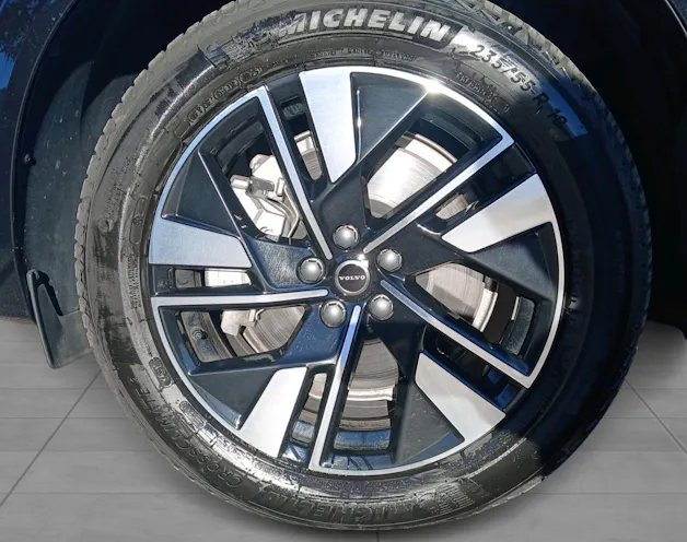 VOLVO XC60 2.0 T6 TE Plus Dark eAWD