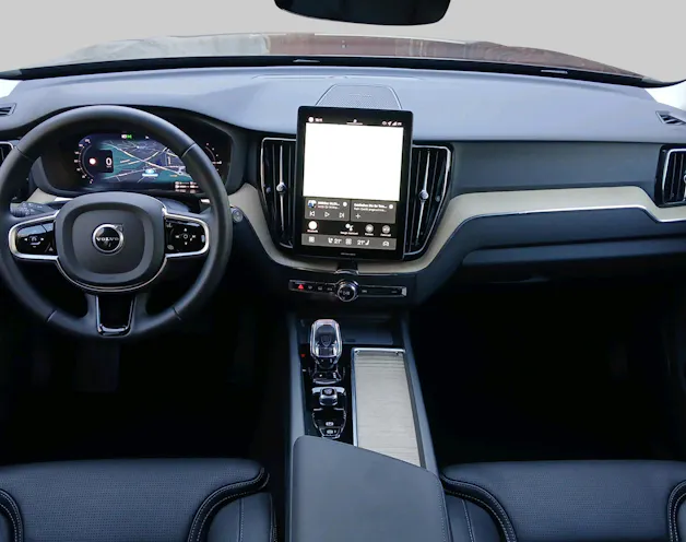 VOLVO XC60 2.0 T6 TE Plus Dark eAWD
