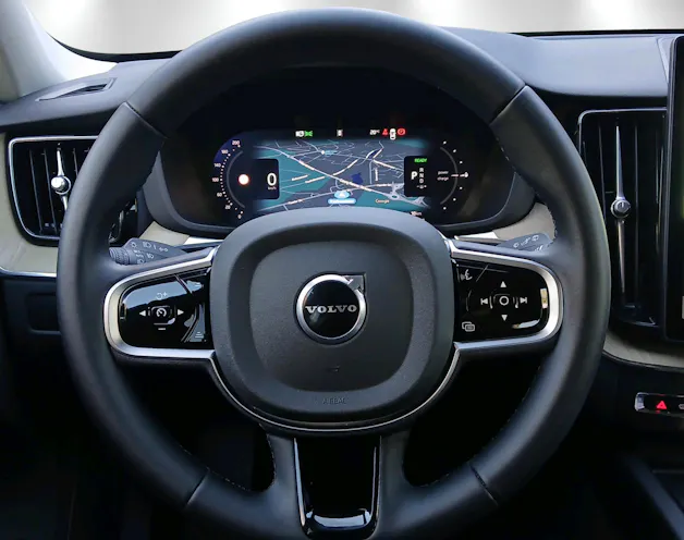 VOLVO XC60 2.0 T6 TE Plus Dark eAWD