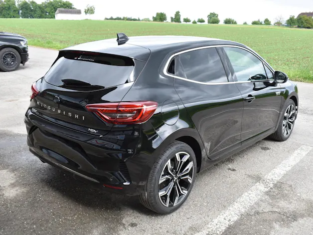 Mitsubishi COLT 1.6 HEV Intense