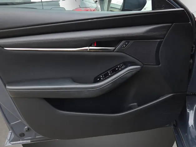MAZDA 3 Hatchback SKYACTIV-X M Hybrid 186 Ambition Plus Automat