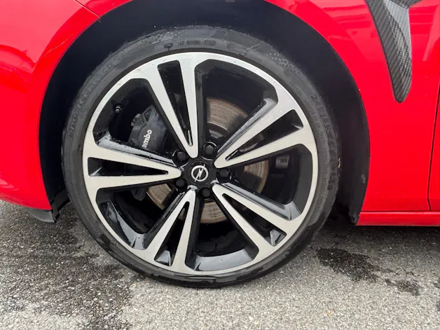OPEL Insignia BITTER 2.0 T Sports Tourer Excellence 4WD Automat.