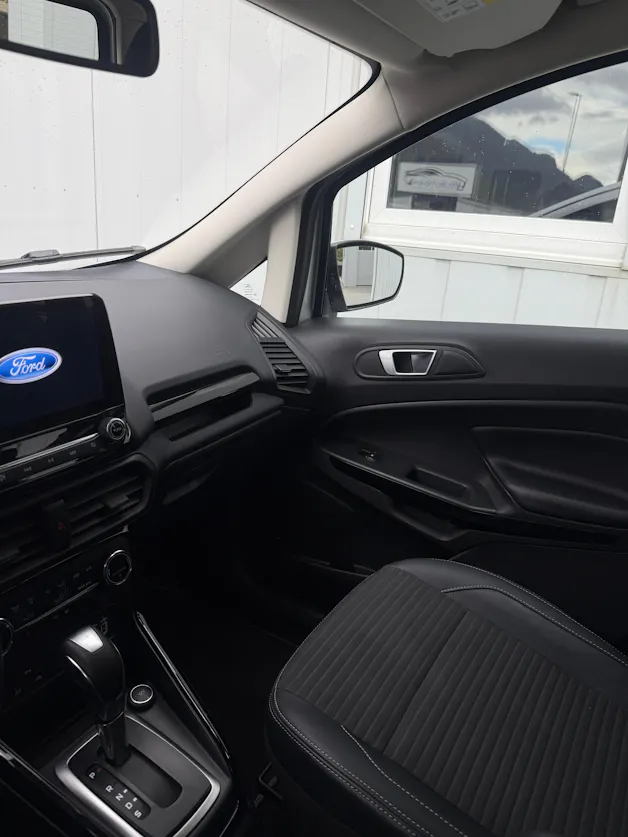 FORD EcoSport 1.0 SCTi Titanium Automat