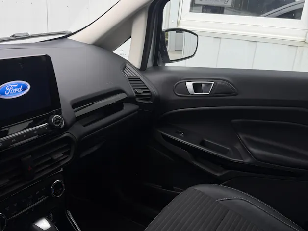 FORD EcoSport 1.0 SCTi Titanium Automat