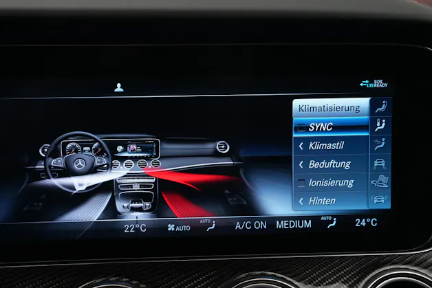 MERCEDES-BENZ E 53 AMG 4Matic+ Speedshift MCT *Carbon* *Burmester* *Performance Sitze*