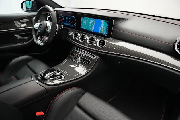 MERCEDES-BENZ E 53 AMG 4Matic+ Speedshift MCT *Carbon* *Burmester* *Performance Sitze*