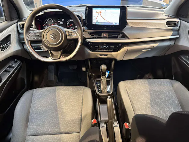 Suzuki Swift 1.2 Compact+ Hybrid CVT-Automat