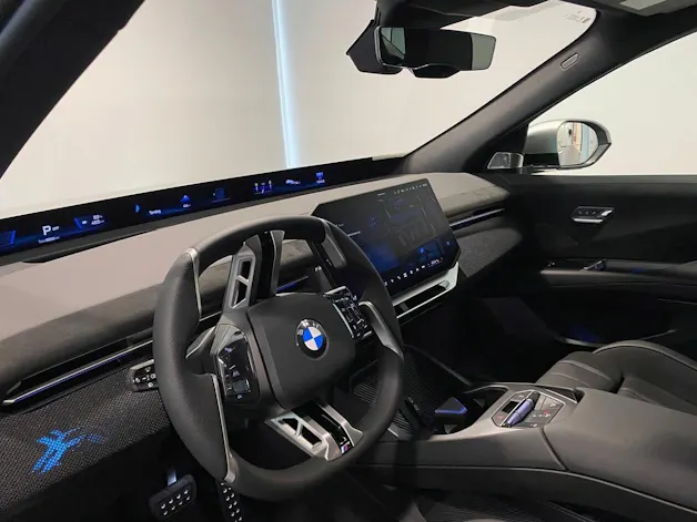 BMW iX3 50 xDrive M Sport MODELL 2027