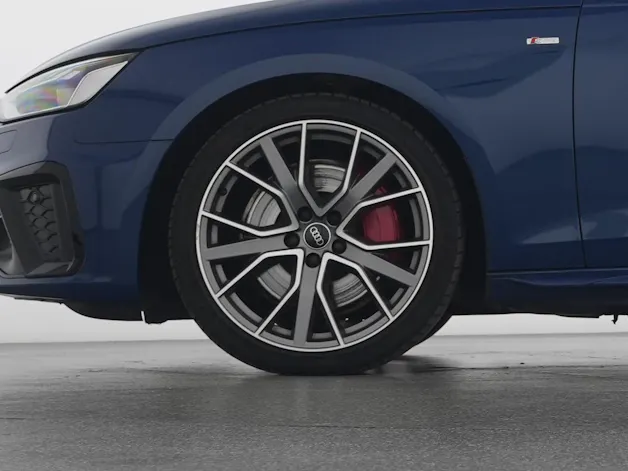 AUDI A4 Avant 45 TFSI S line S-tronic quattro