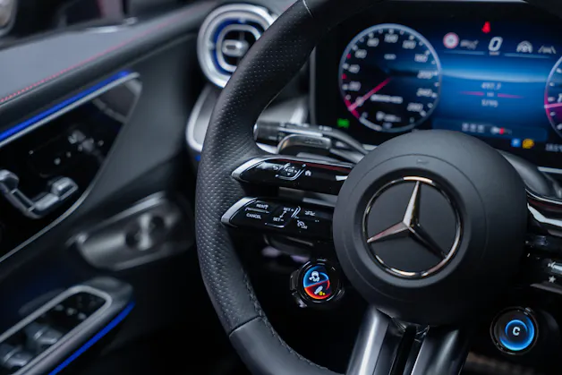 MERCEDES-BENZ GLC 43 AMG Executive Edition 4matic Coupé / Panorama-Glasdach / HeadUp / Burmester
