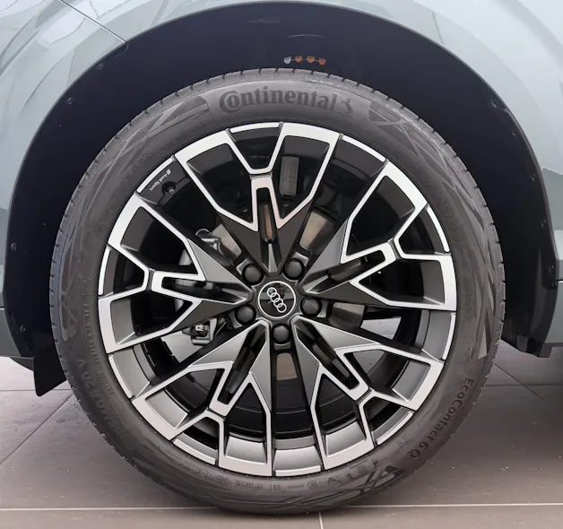 AUDI Q3 SUV 110 kW TFSI S tronic