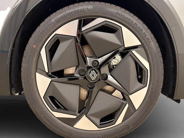RENAULT Clio 1.8 E-Tech techno